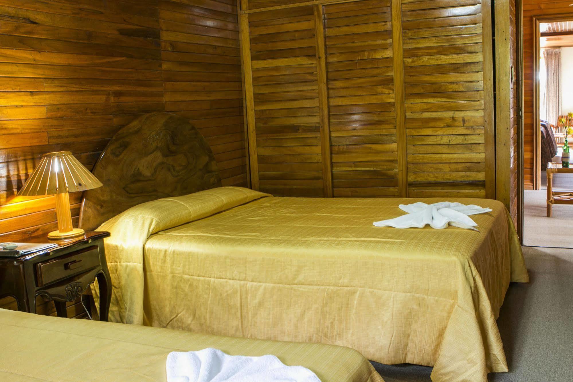 Santa Elena Lodge Cuajiniquil Exteriér fotografie